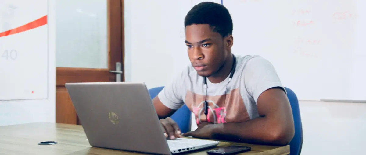 Man on Windows computer that keeps freezing